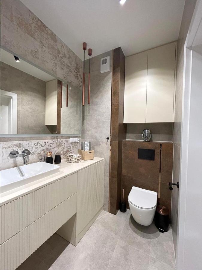 Stary Toruń Apartament Nr 50, 2 Sypialnie, Wygodny Parking Podziemny מראה חיצוני תמונה